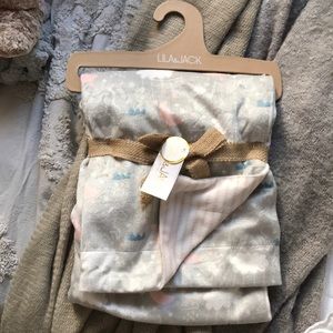 Lila and Jack Nursery Blanket